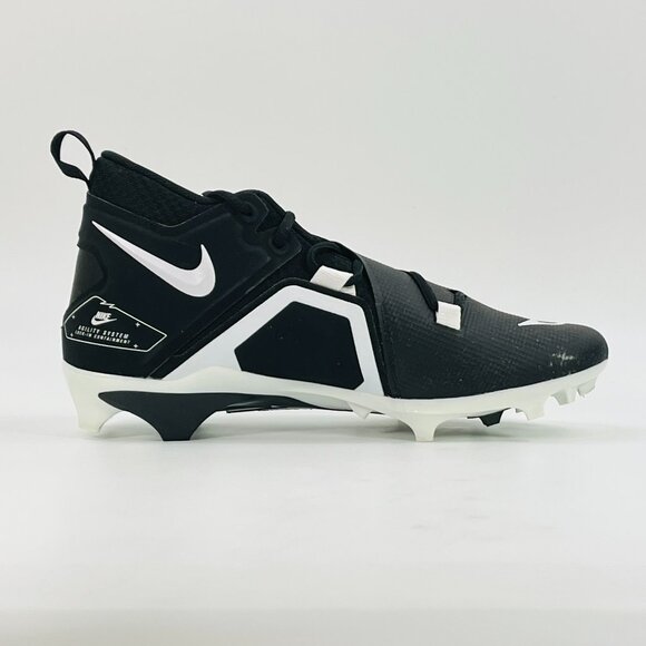Athletic_Shoes
